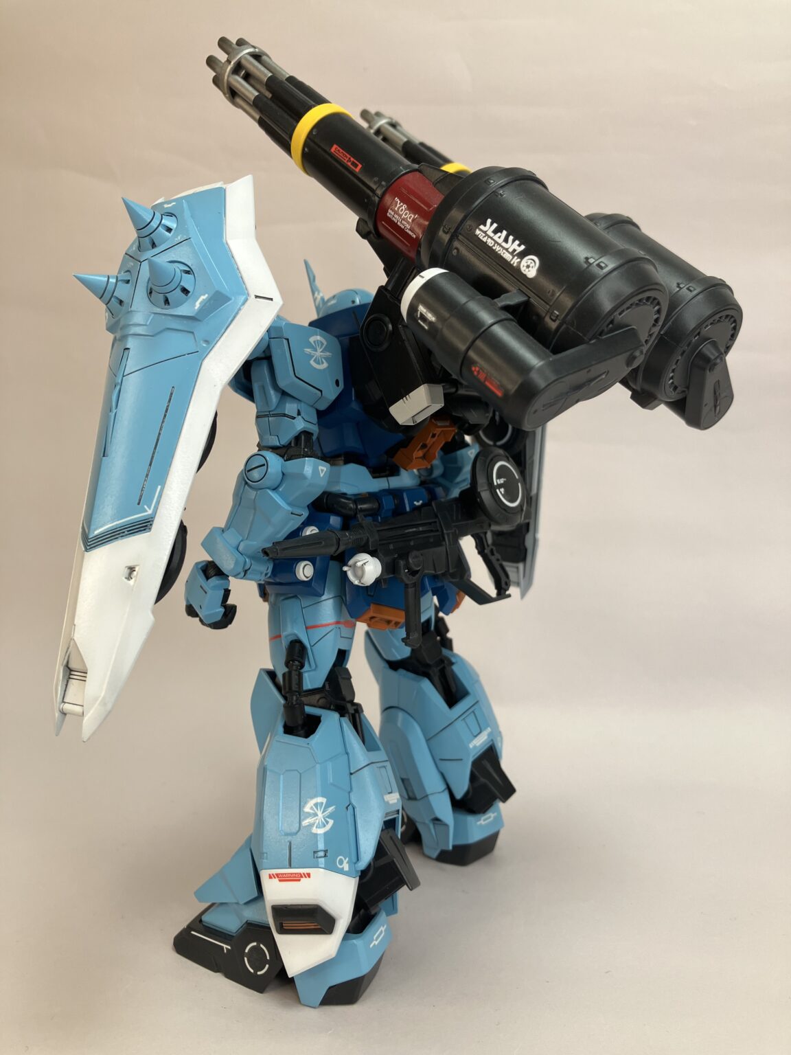 MG スラッシュ・ザク・ファントム(イザーク・ジュール機)レビュー